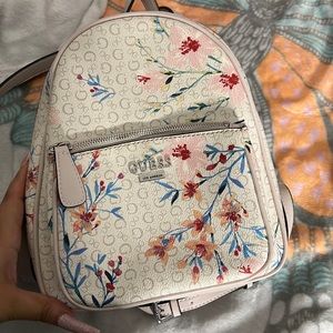 GUESS MINI BACKPACK